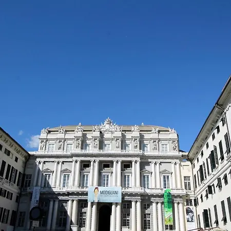 House City Centre *